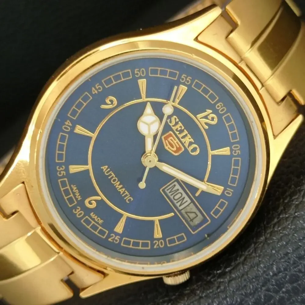 Vintage 1978 Seiko Automatic Mens Gold Watch W/daydate & Blue accents